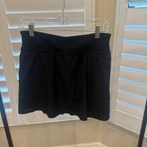 SPANX Black Get Moving Skort, Size L, EUC